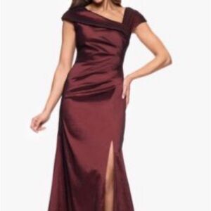 Xscape Elegant Burgundy Evening Gown  Dresses
Size 10
New with tags